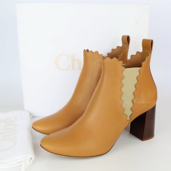 NEW CHLOÉ Scalloped Leather Ankle Boots - Block Heel Booties for Work or Brunch - Picture 1 of 14